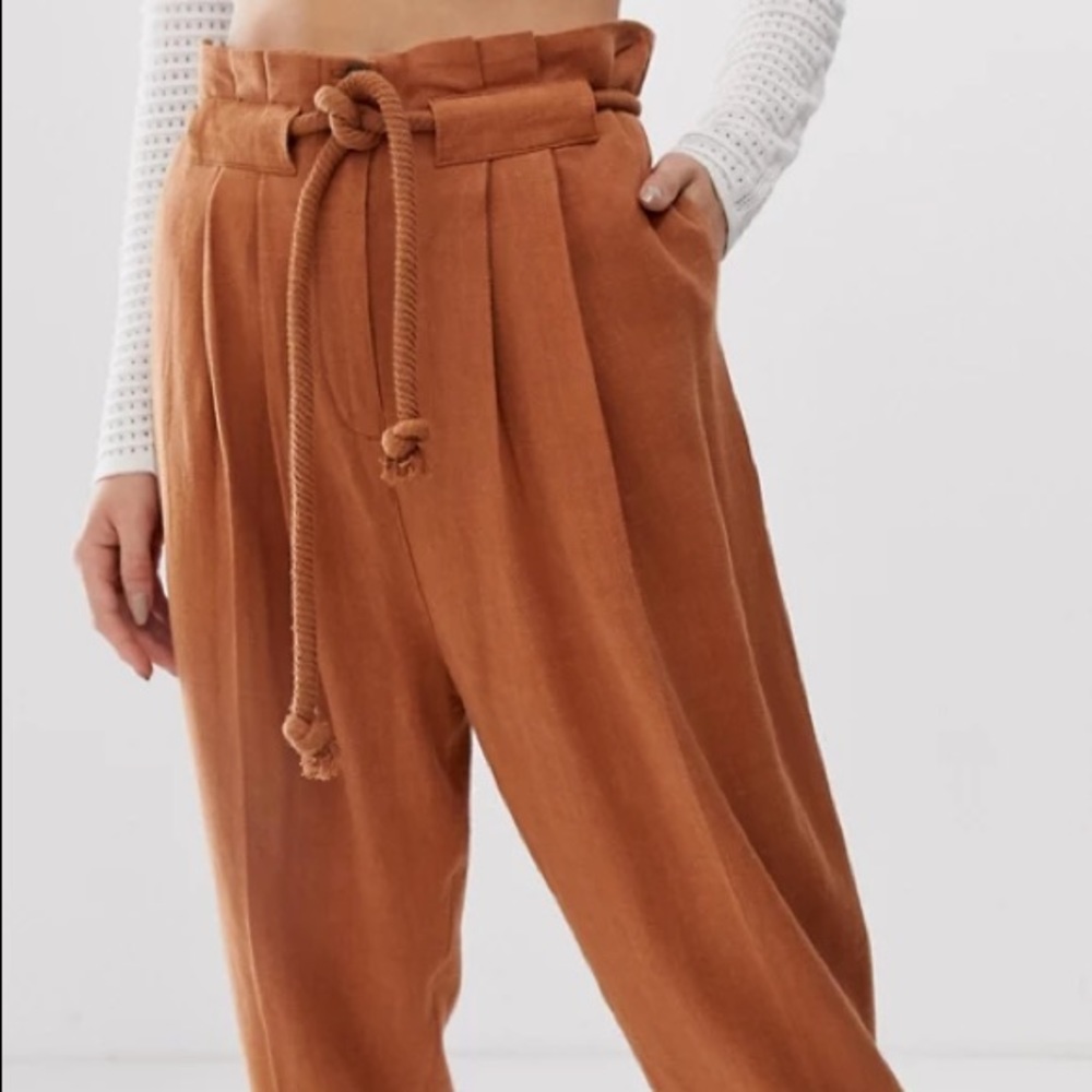 gutsy linen tapered pants with rope belt